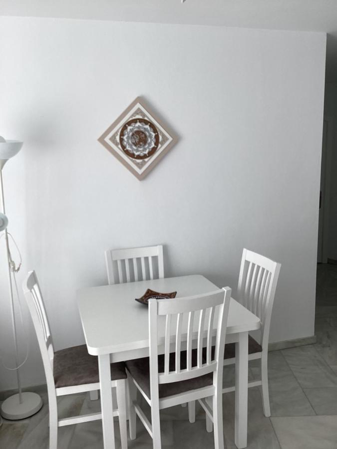 Carihuela Park Palace Apartament Sun&Beach Apartment Torremolinos Bagian luar foto