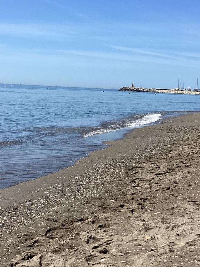 Carihuela Park Palace Apartament Sun&Beach Apartment Torremolinos Bagian luar foto